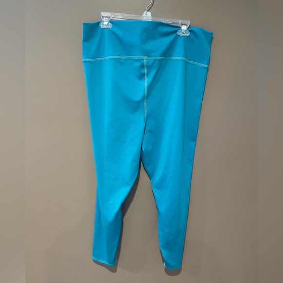 Super fit Hero leggings. Light blue 2X & 7X - Picture 2 of 3